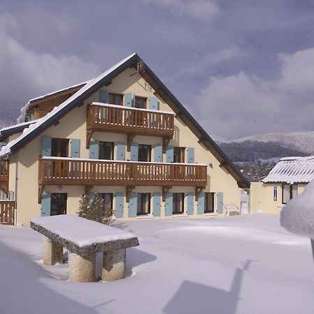 Hotel Restaurant Les Tilleuls Autrans-Meaudre-en-Vercors Exterior foto